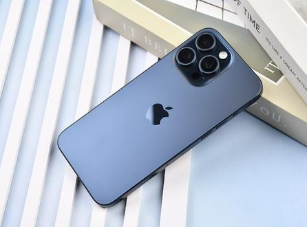 南丰镇苹果维修点分享iPhone 15 Pro Max自动关机造成的原因 